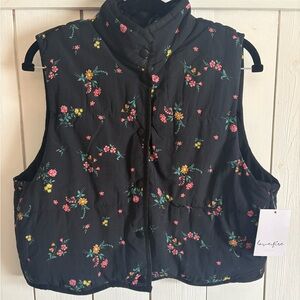 Love, Fire Black Floral cropped vest